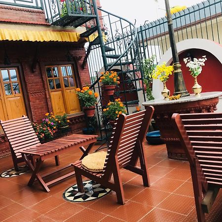 Blue Mountain Home Stay Katmandu Eksteriør bilde