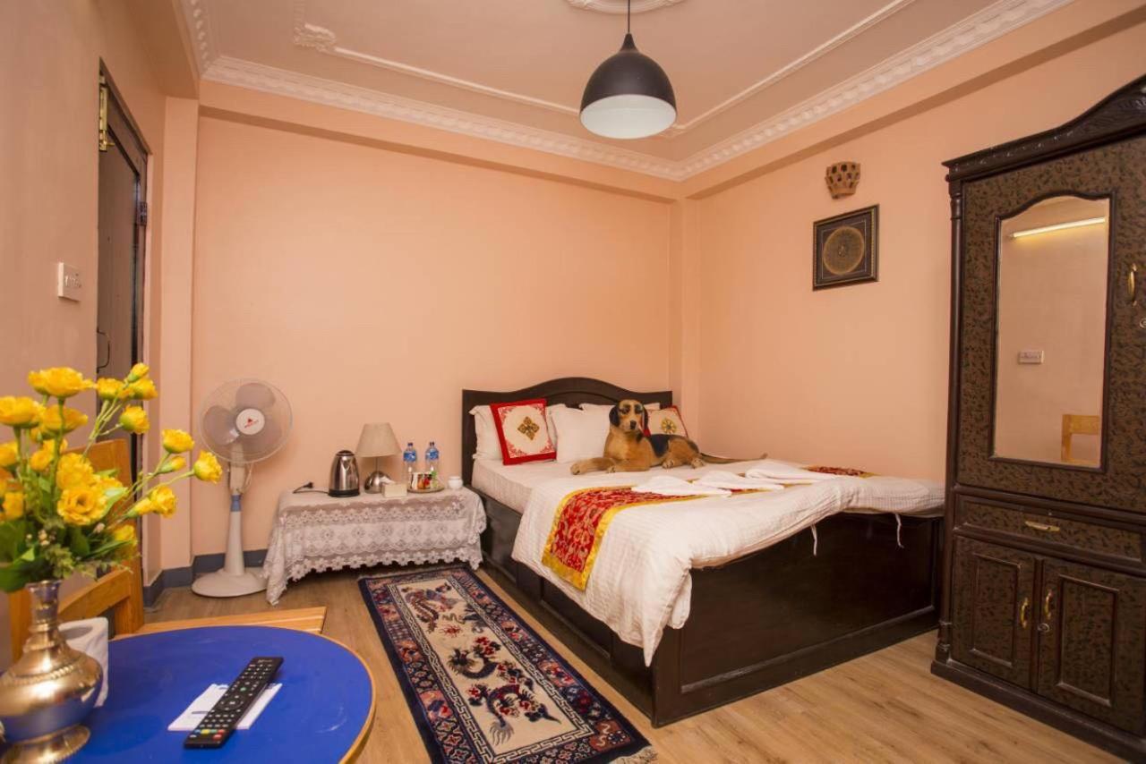 Blue Mountain Home Stay Katmandu Eksteriør bilde